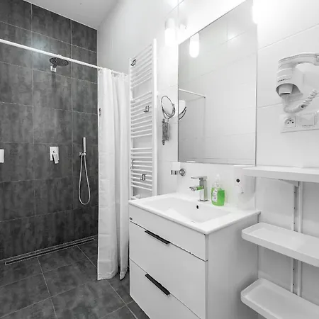 Masiarska 3 Adress In Center