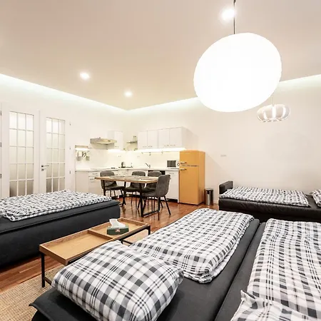 Διαμέρισμα Masiarska 3 Adress In Center